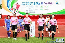 拉齐奥计划引进墨西哥前锋希门尼斯以增强攻击力